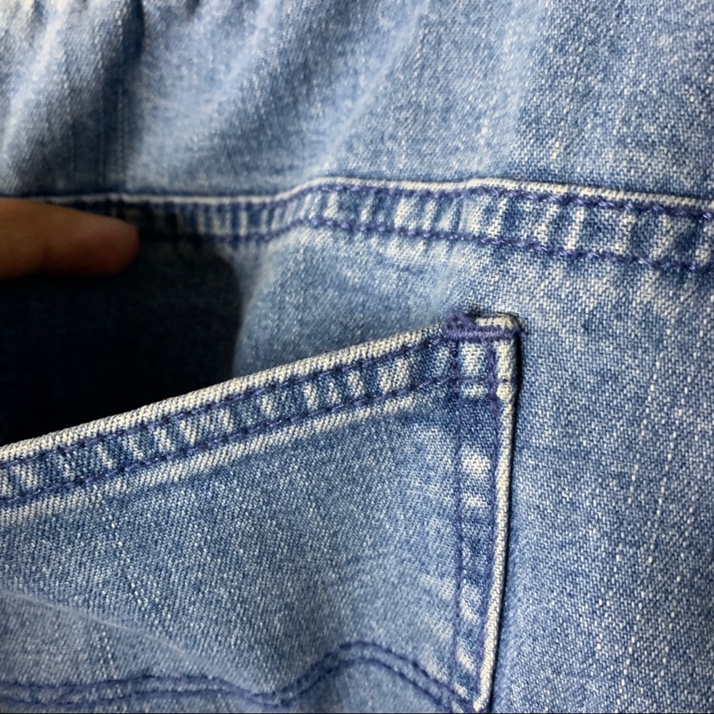 Liz & Me-Elastic Waist Cropped Jeans size 4 Petite - Picture 10 of 11